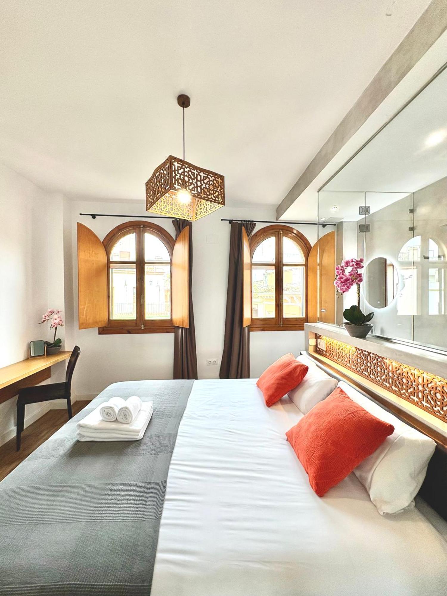 Unique House - Private Spa&Pool -StayinSevilla Dış mekan fotoğraf