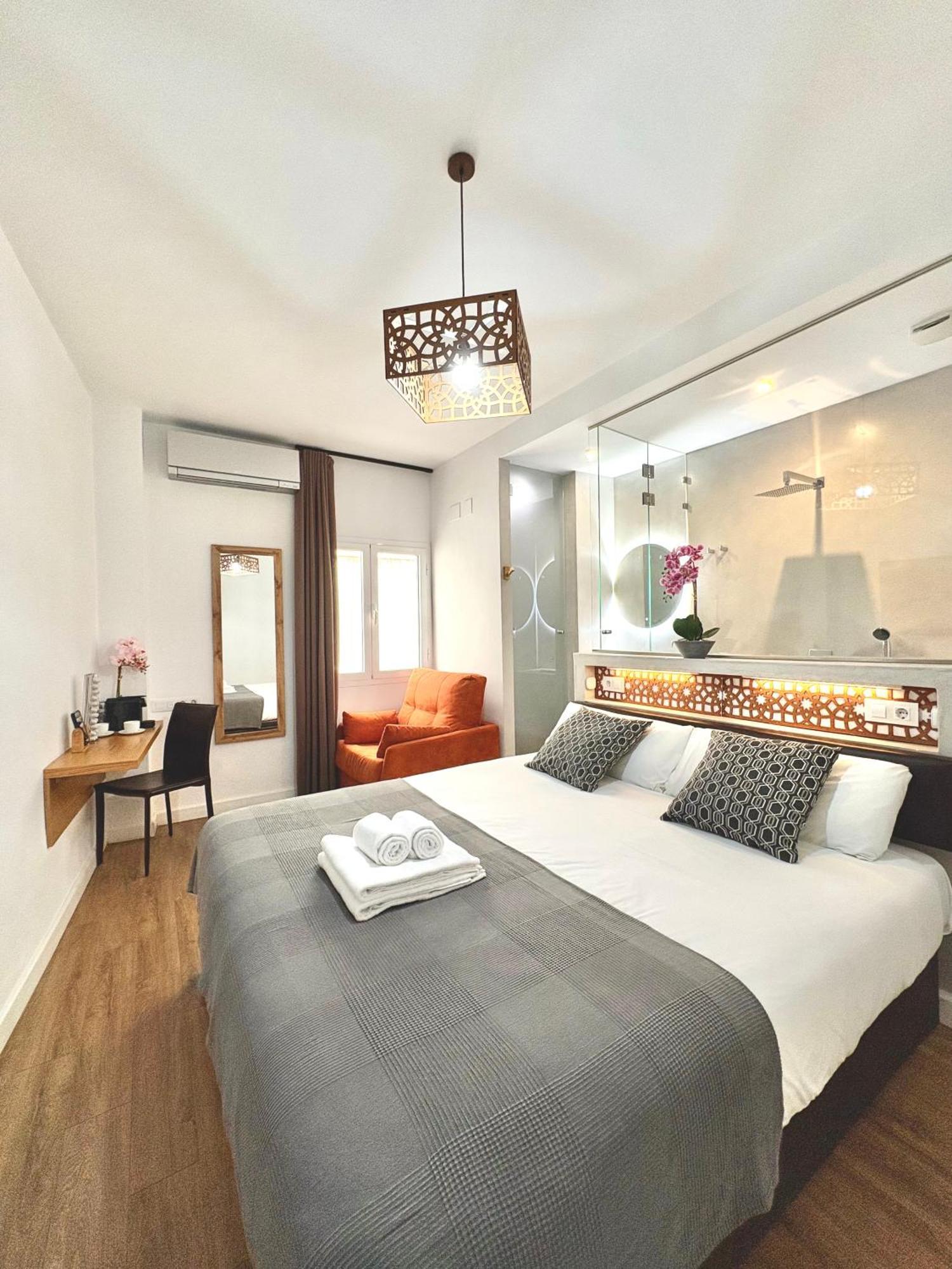 Unique House - Private Spa&Pool -StayinSevilla Dış mekan fotoğraf