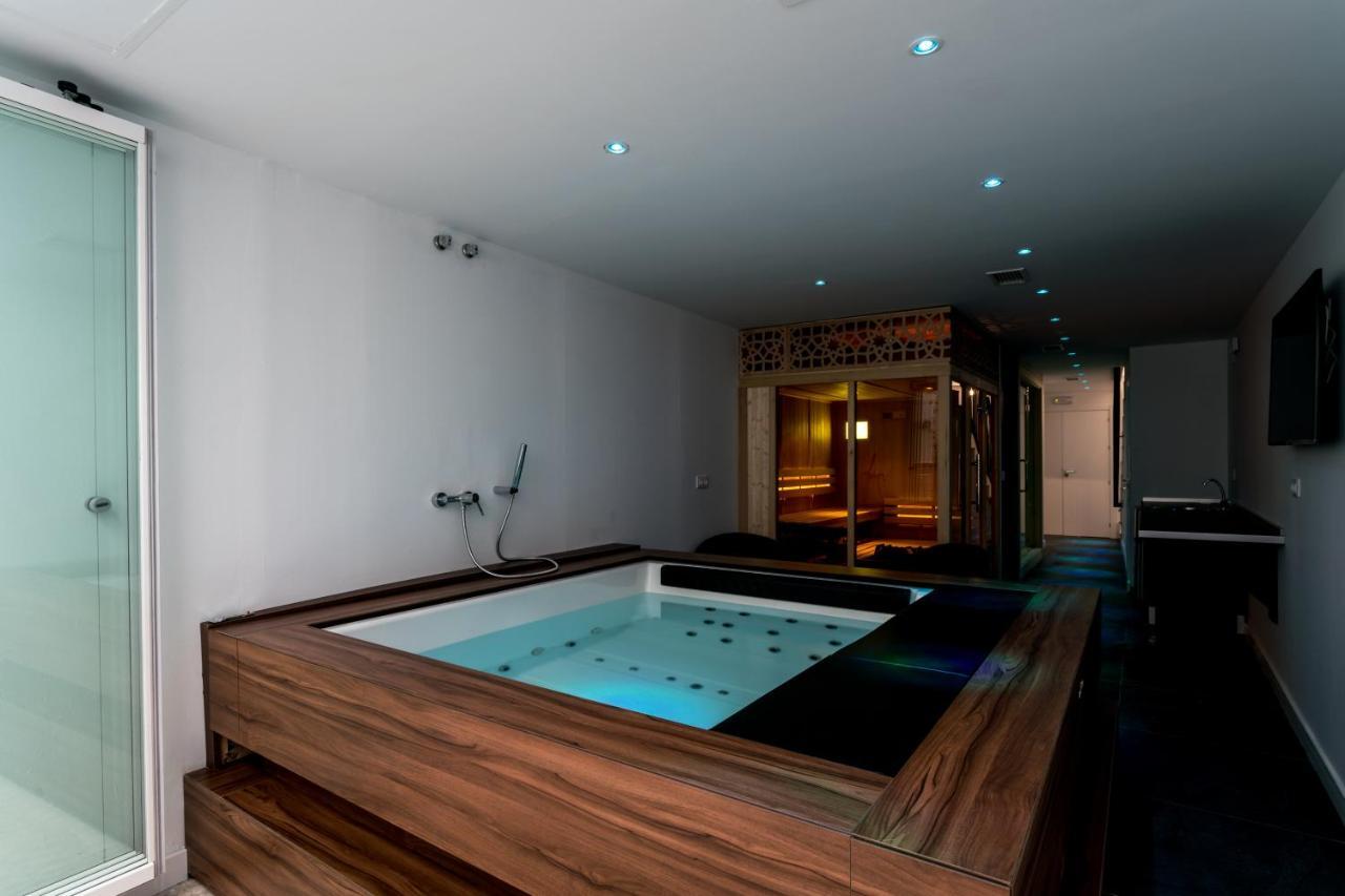 Unique House - Private Spa&Pool -StayinSevilla Dış mekan fotoğraf